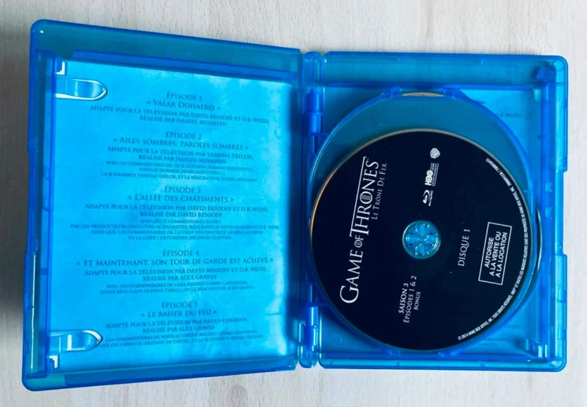 Caixa de Blu-ray das 3 primeiras temporadas de Game of Thrones. – photo 6